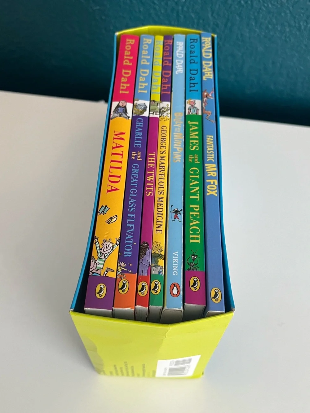 Roald Dahl Children's Book Collection 7 total James and the Giant Peach